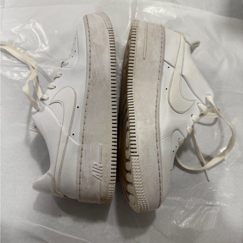 Nike Air Force 1 Low White Women’s Size 8.5 AF1 Sneakers - Picture 4 of 7